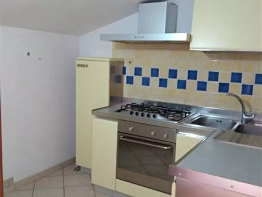 Immagine 11 di Attico in vendita  in VIA SCIASCIA a Floridia