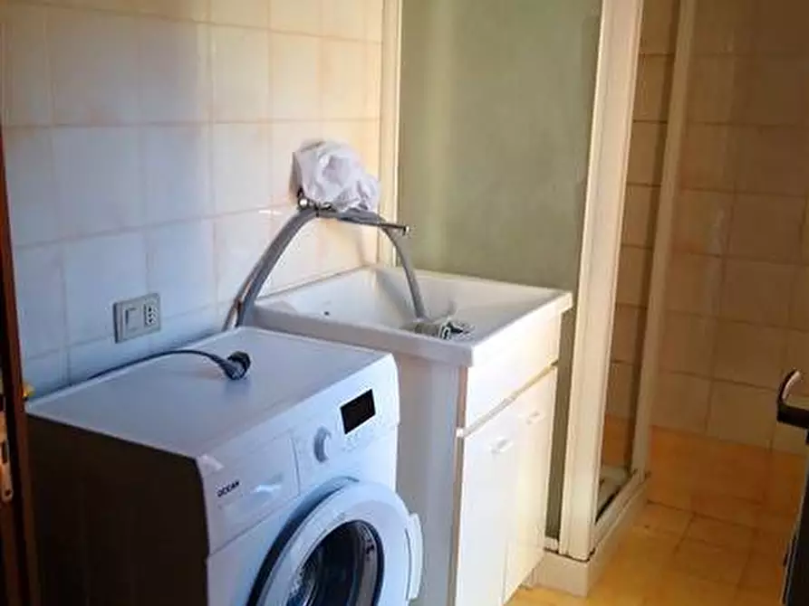 Immagine 21 di Attico in vendita  in VIA SCIASCIA a Floridia