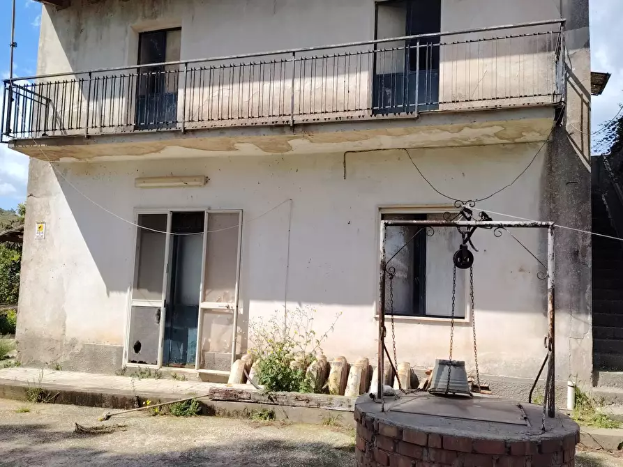 Immagine 3 di Palazzo in vendita  in CONTRADA PIANO MANGANO a Sortino