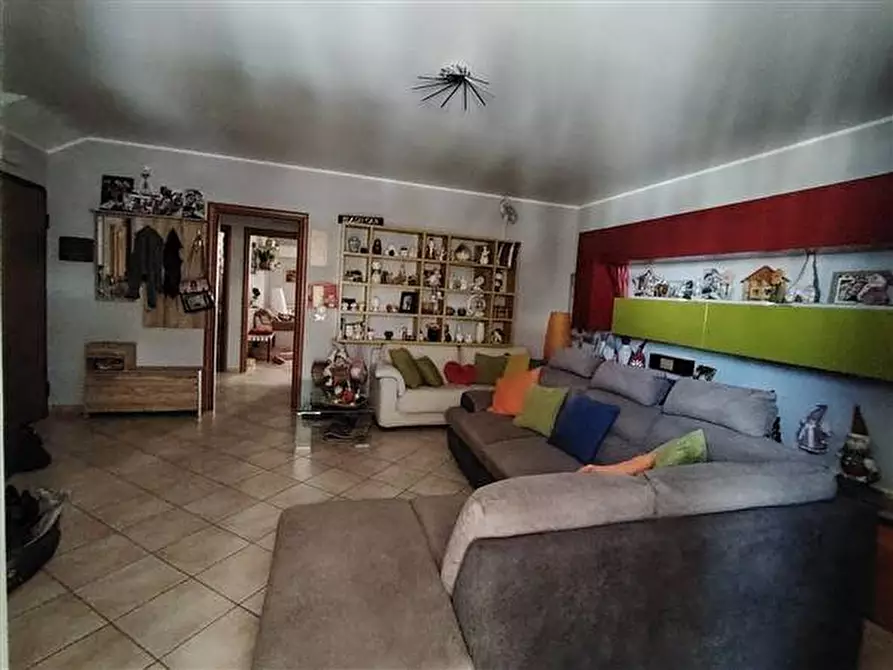 Immagine 3 di Appartamento in affitto  a Floridia