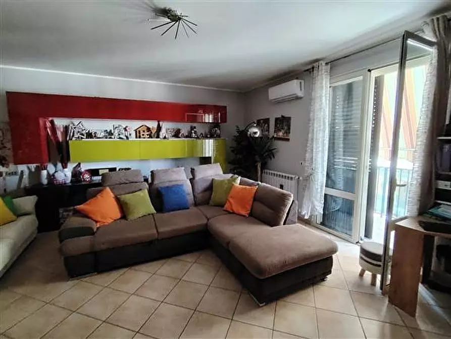 Immagine 7 di Appartamento in affitto  a Floridia