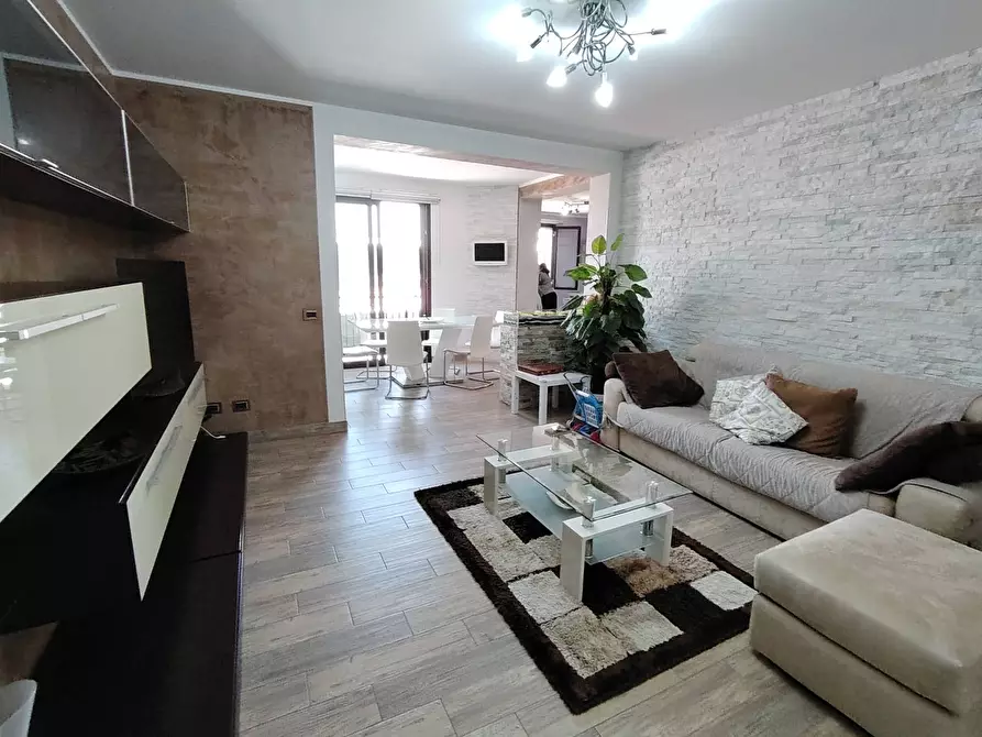 Immagine 5 di Appartamento in vendita  a Floridia