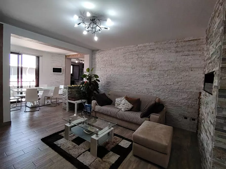 Immagine 7 di Appartamento in vendita  a Floridia