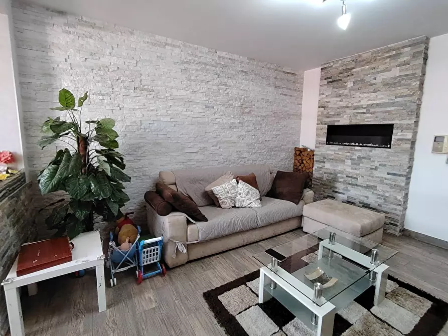 Immagine 9 di Appartamento in vendita  a Floridia