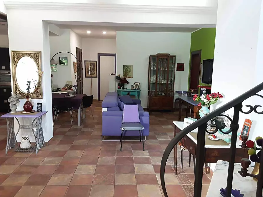 Immagine 15 di Villa in vendita  a Siracusa