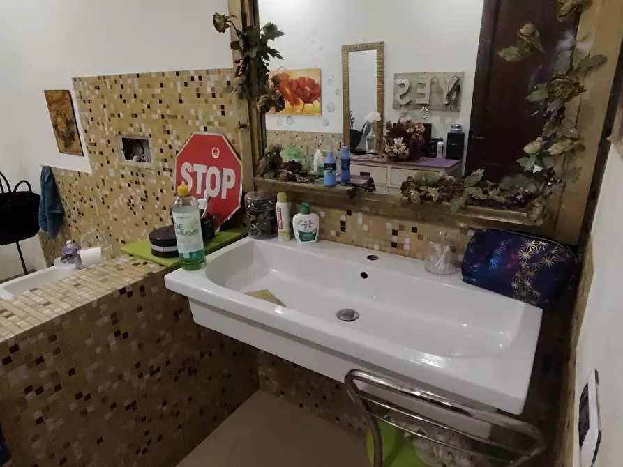 Immagine 25 di Villa in vendita  a Siracusa