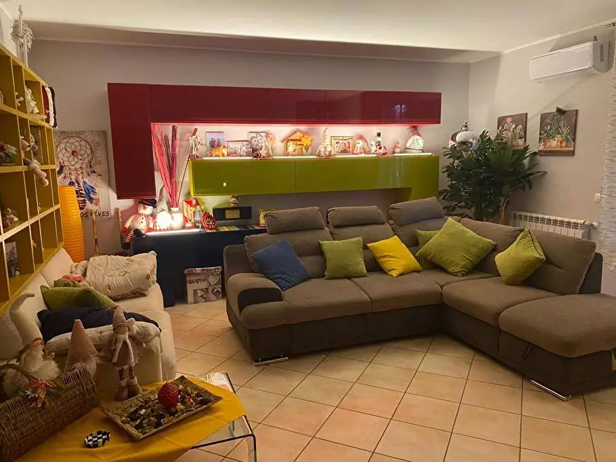 Immagine 8 di Appartamento in affitto  a Floridia