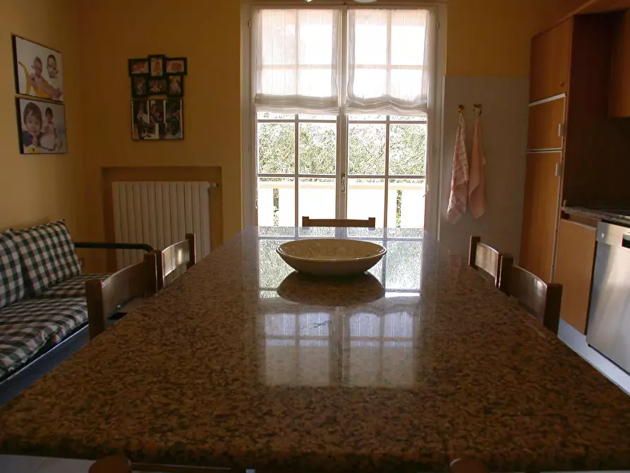 Immagine 8 di Casa bifamiliare in vendita  a Fano