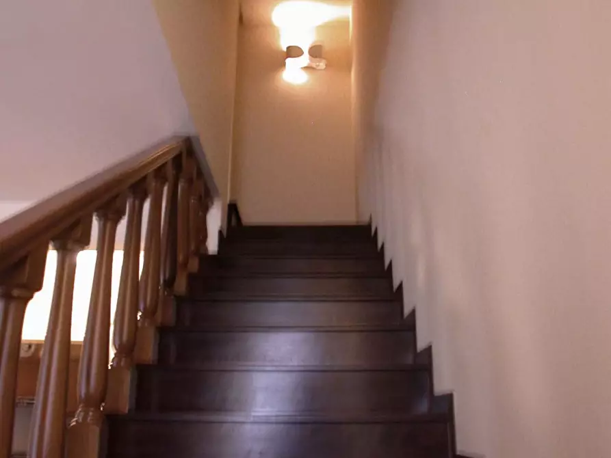 Immagine 10 di Casa bifamiliare in vendita  a Fano