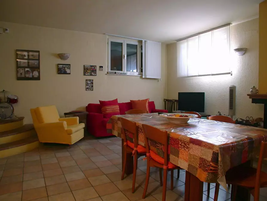 Immagine 29 di Casa bifamiliare in vendita  a Fano