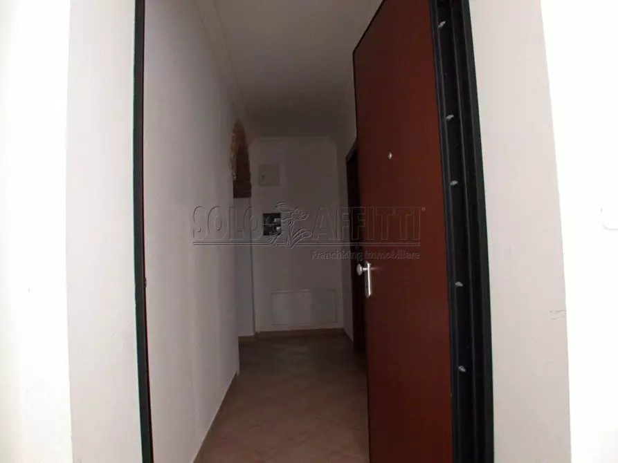 Immagine 2 di Appartamento in vendita  in BELLOCCHI a Fano