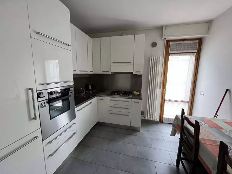 Immagine 4 di Appartamento in affitto  a Fano