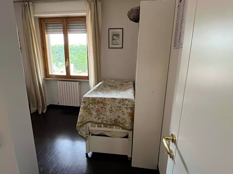 Immagine 11 di Appartamento in affitto  a Fano