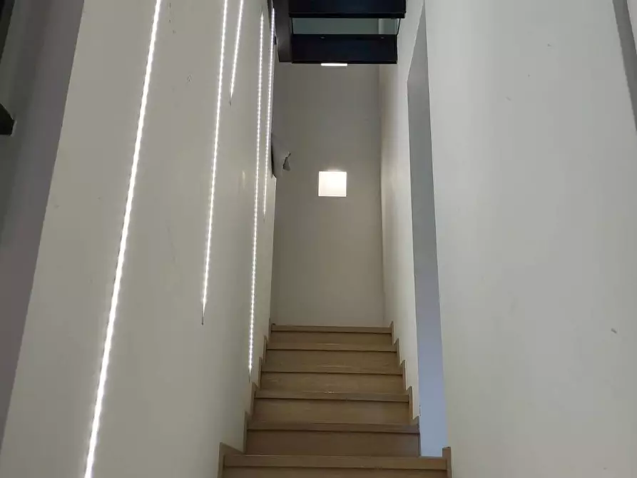 Immagine 15 di Camera in affitto  in Flaminia a Fano