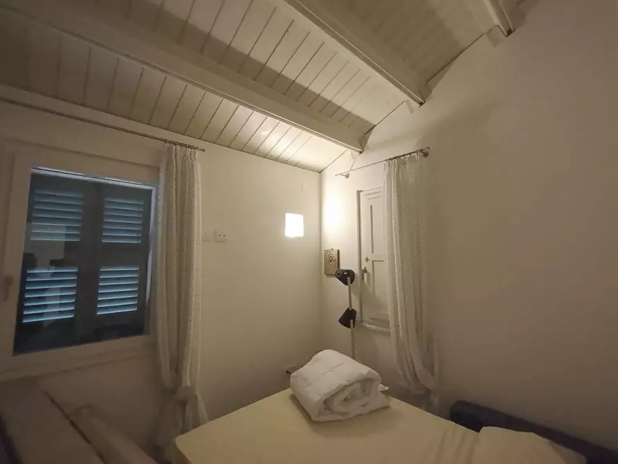 Immagine 24 di Camera in affitto  in Flaminia a Fano