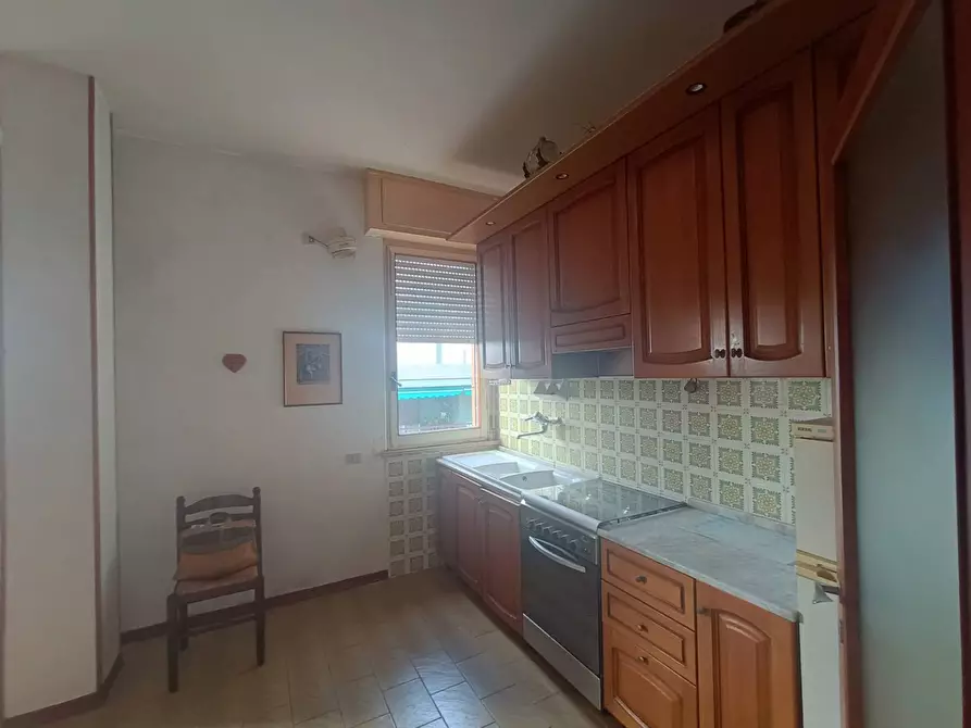 Immagine 4 di Appartamento in vendita  a Pesaro