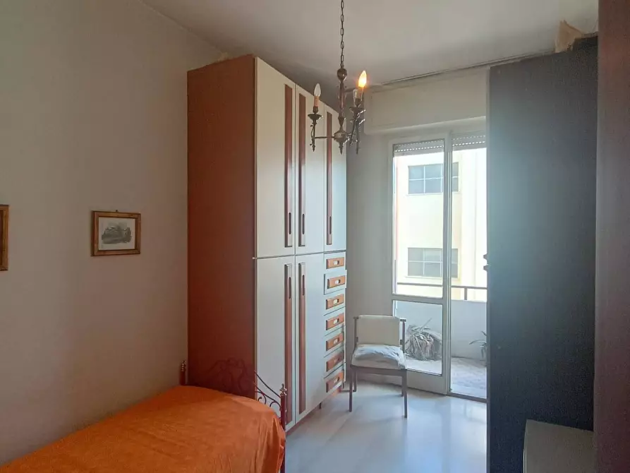 Immagine 11 di Appartamento in vendita  a Pesaro