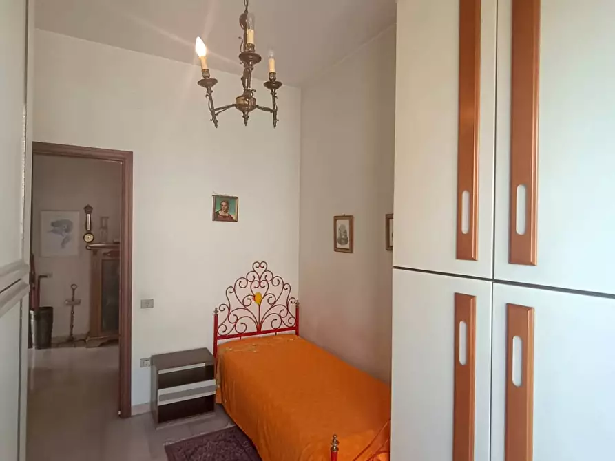 Immagine 12 di Appartamento in vendita  a Pesaro