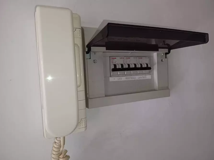 Immagine 27 di Appartamento in vendita  in Via Quintino Sella a Pesaro