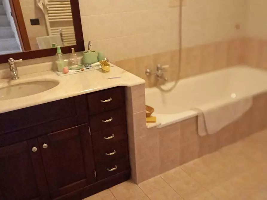 Immagine 10 di Villetta a schiera in vendita  in via Lago di Resia a Pesaro