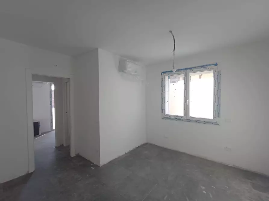 Immagine 2 di Appartamento in vendita  in Via Hermada a Pesaro