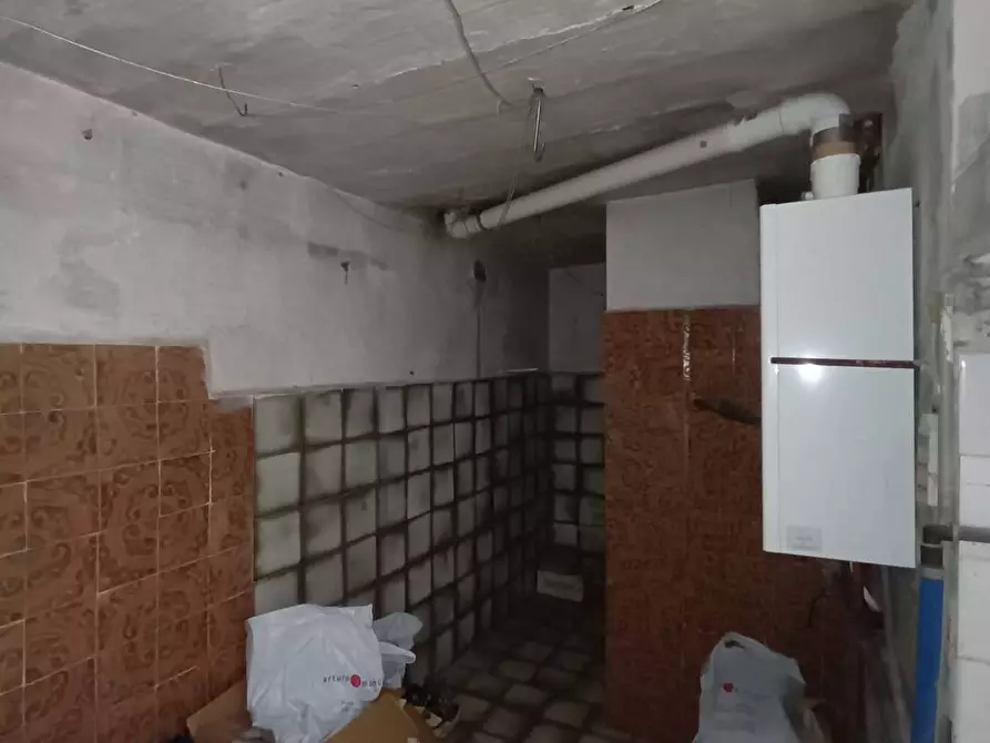 Immagine 21 di Appartamento in vendita  in via Hermada a Pesaro