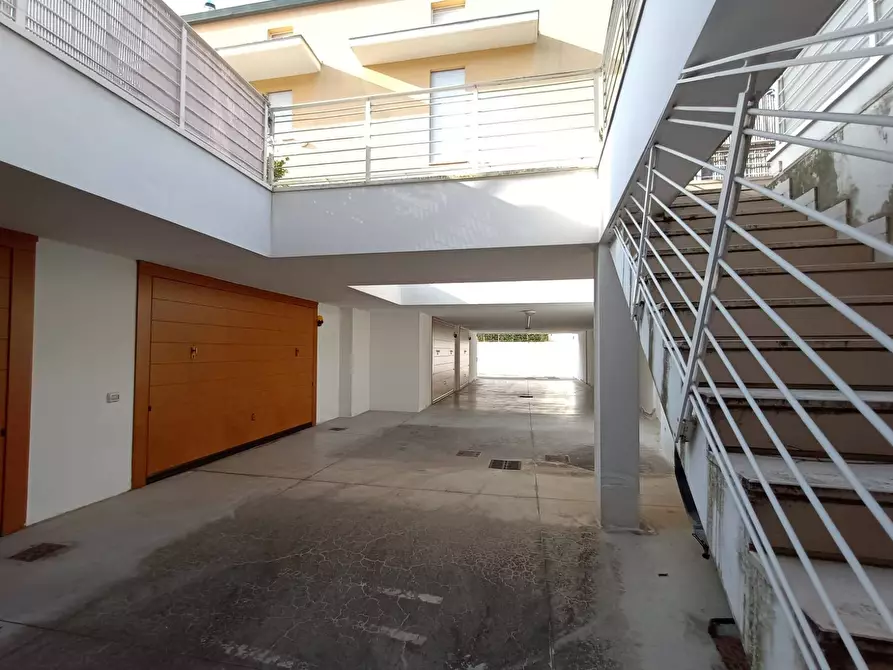 Immagine 24 di Appartamento in affitto  in Strada Dei Condotti a Pesaro