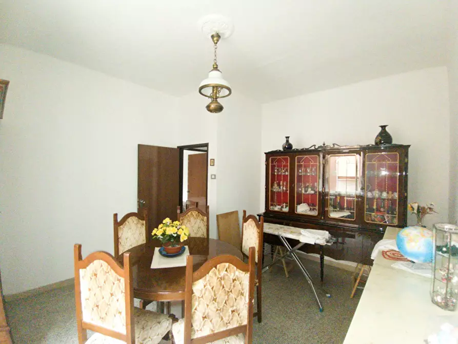 Immagine 8 di Camera in vendita  in Galleria Dei Fonditori a Pesaro