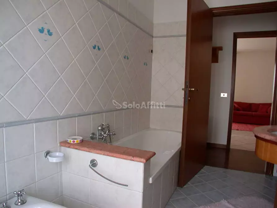 Immagine 11 di Appartamento in affitto  in Carlo Pisacane a Fano