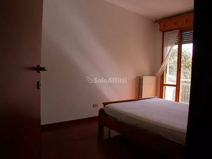 Immagine 13 di Appartamento in affitto  in Carlo Pisacane a Fano