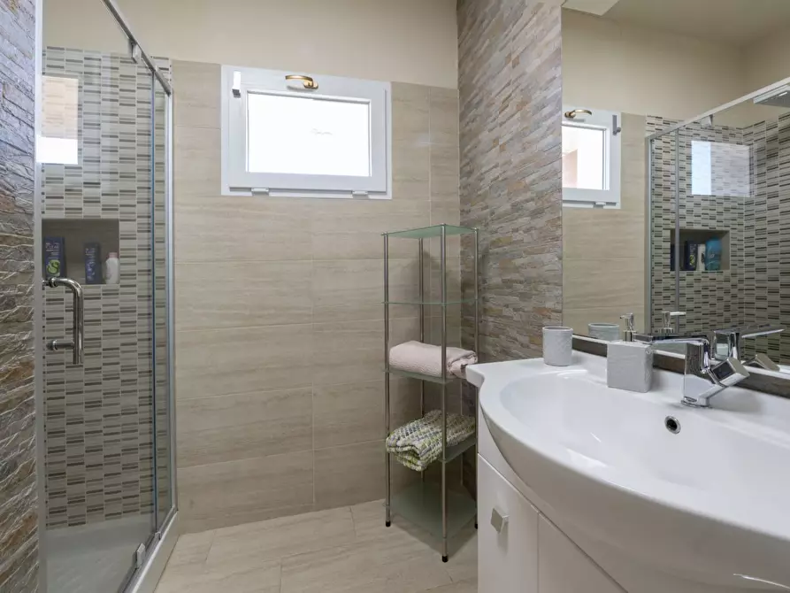 Immagine 24 di Appartamento in vendita  in VIA DELL'ISOLOTTO a Palau