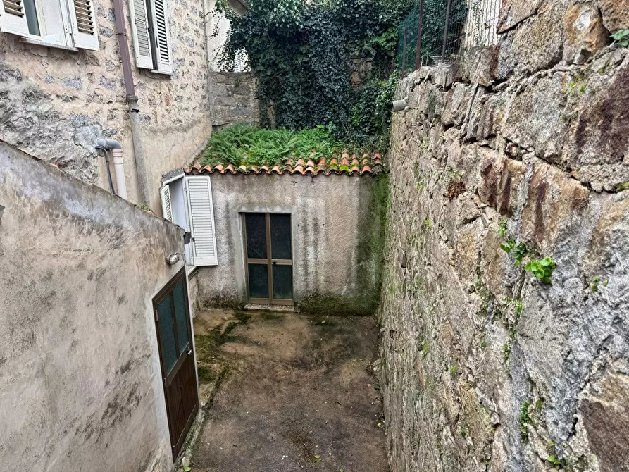 Immagine 26 di Casa indipendente in vendita  in VIA VITTORIO EMANUELE a Luogosanto