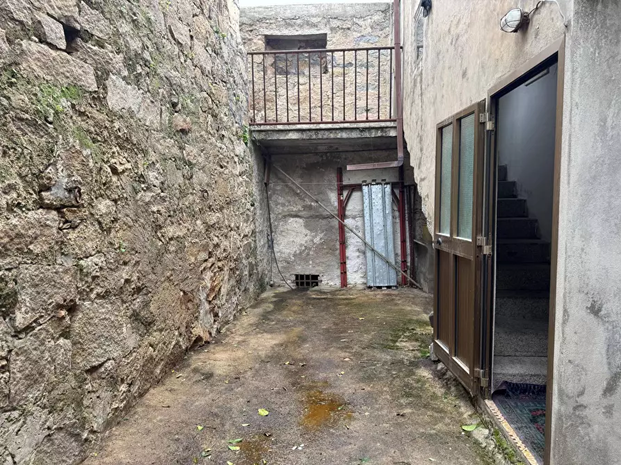 Immagine 28 di Casa indipendente in vendita  in VIA VITTORIO EMANUELE a Luogosanto