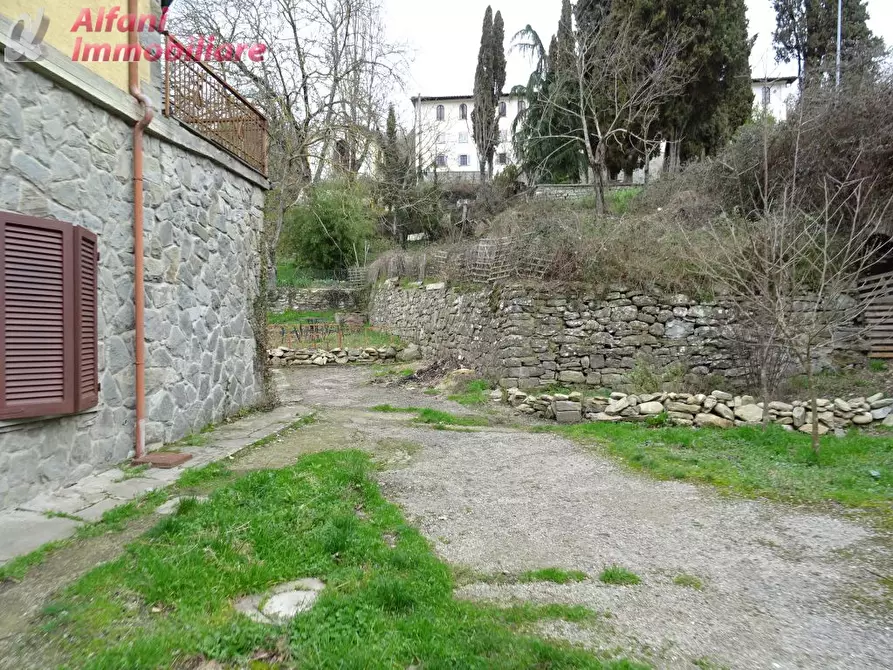 Immagine 5 di Casa bifamiliare in vendita  in via IV novembre a Castel San Niccolò