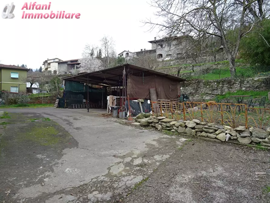 Immagine 7 di Casa bifamiliare in vendita  in via IV novembre a Castel San Niccolò