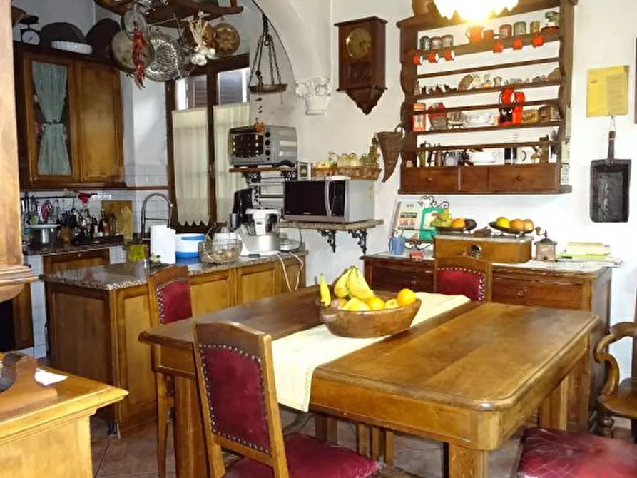 Immagine 12 di Casa bifamiliare in vendita  in via IV novembre a Castel San Niccolò