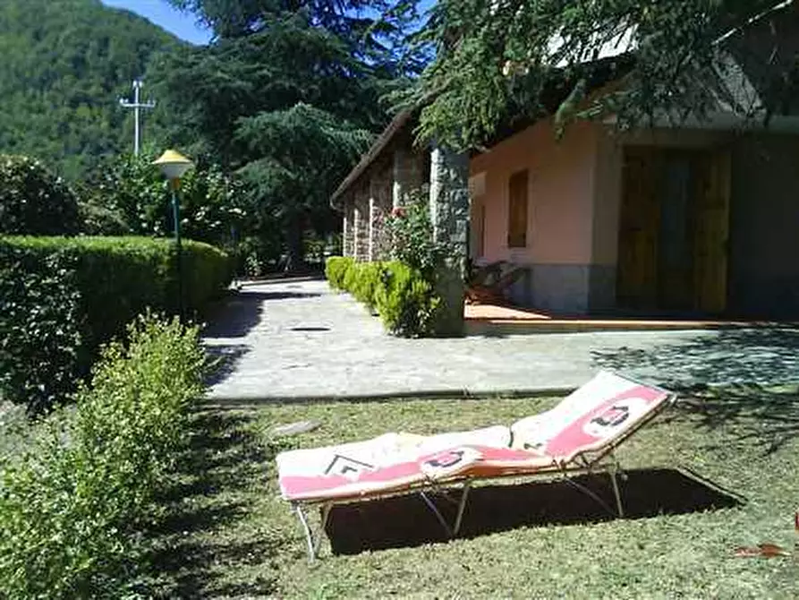 Immagine 2 di Villa in vendita  a Talla