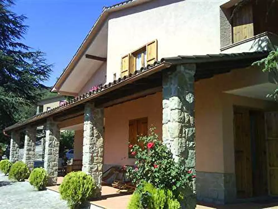 Immagine 3 di Villa in vendita  a Talla