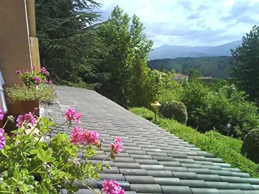 Immagine 6 di Villa in vendita  a Talla