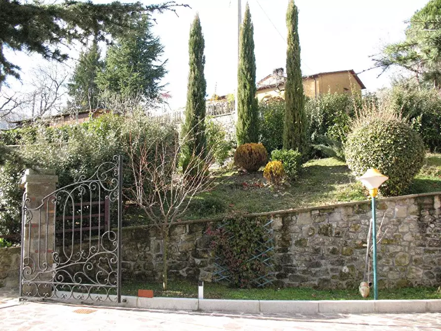 Immagine 23 di Villa in vendita  a Talla