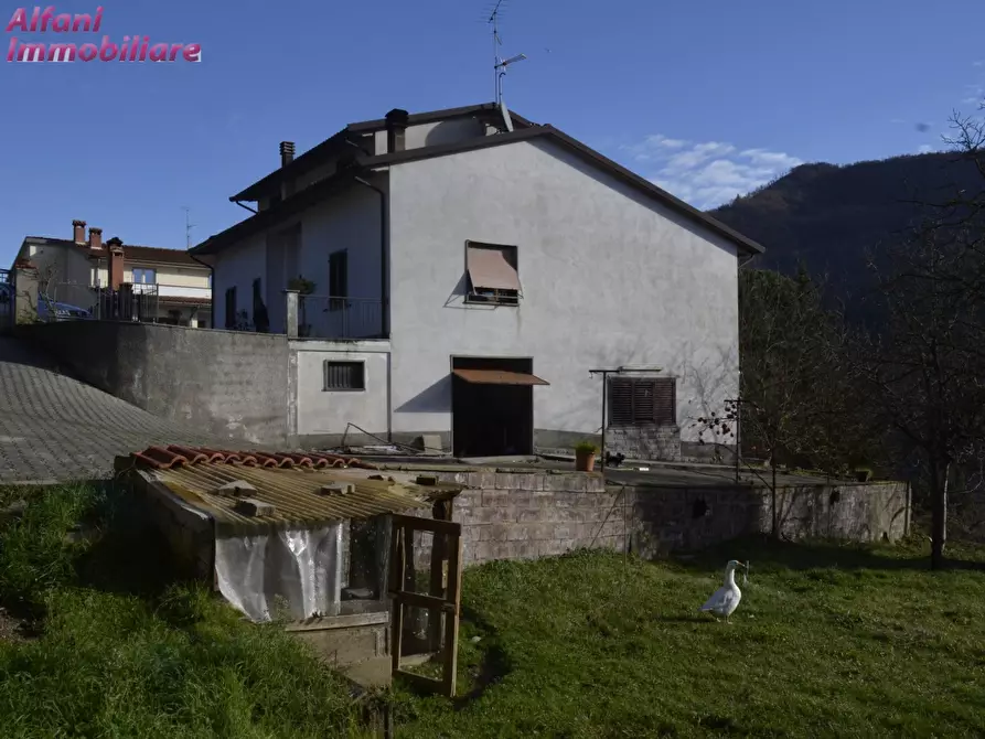 Immagine 3 di Villa in vendita  in Via L. Einaudi a Talla