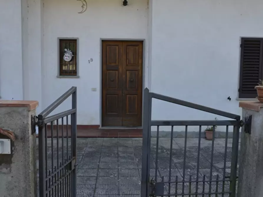 Immagine 6 di Villa in vendita  in Via L. Einaudi a Talla