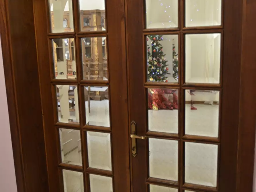 Immagine 8 di Villa in vendita  in Via L. Einaudi a Talla