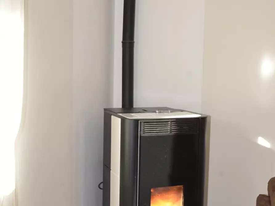 Immagine 13 di Villa in vendita  in Via L. Einaudi a Talla