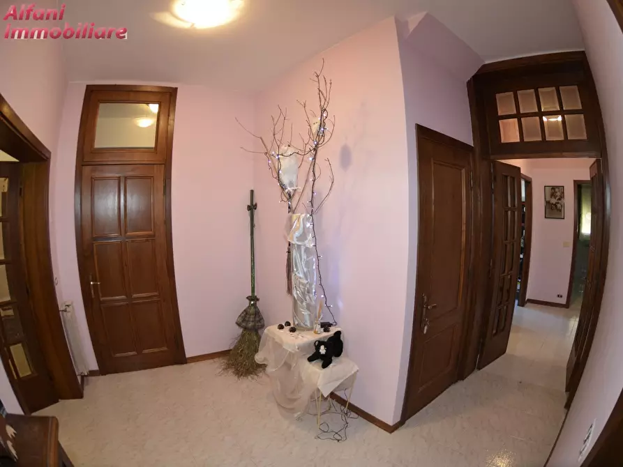 Immagine 24 di Villa in vendita  in Via L. Einaudi a Talla