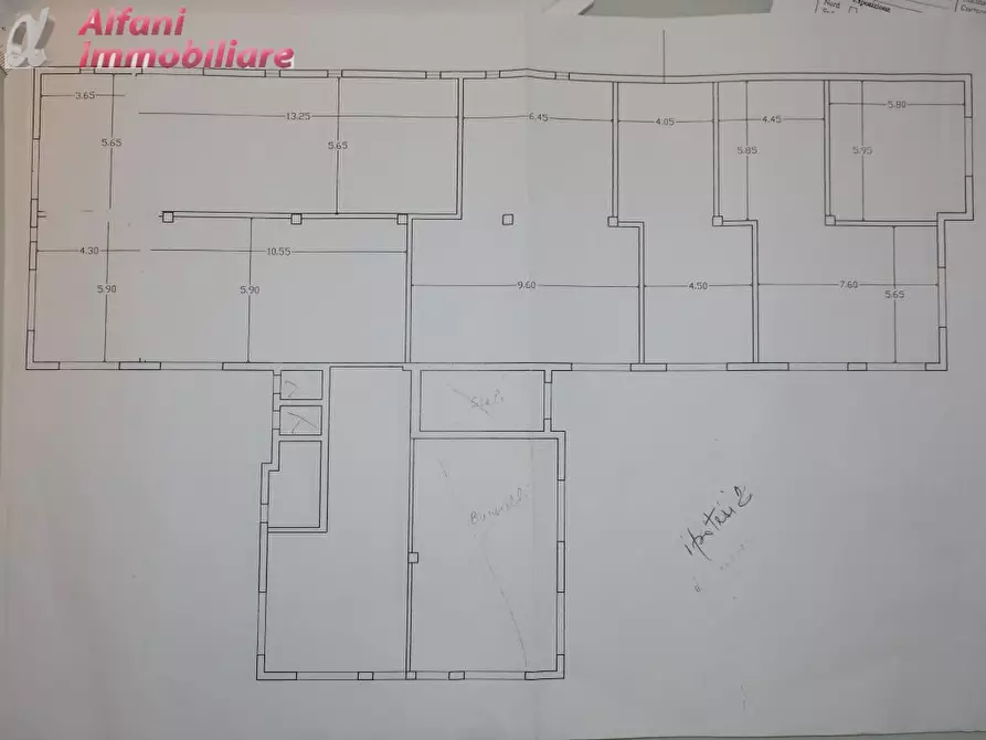 Immagine 9 di Magazzino in vendita  in Via Bixio a Poppi