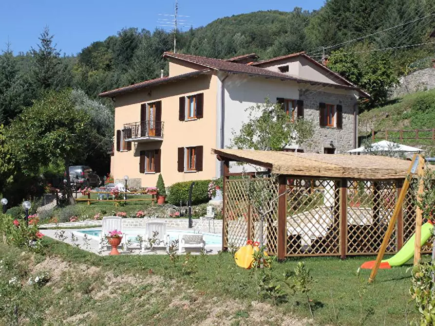 Immagine 1 di Casa bifamiliare in vendita  a Ortignano Raggiolo