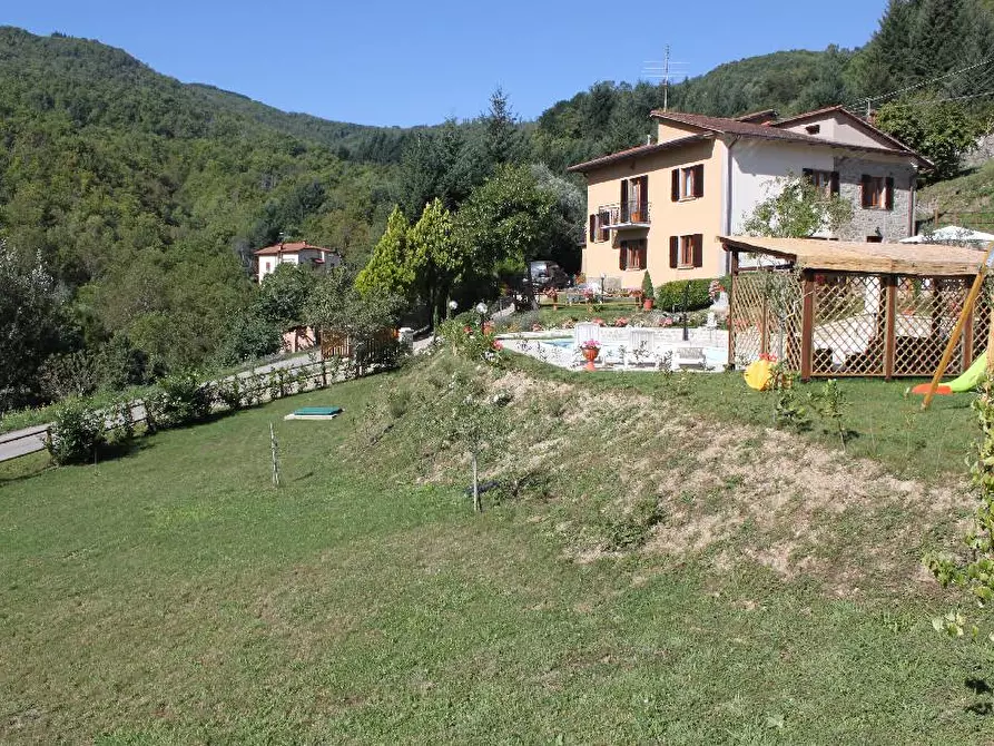 Immagine 2 di Casa bifamiliare in vendita  a Ortignano Raggiolo