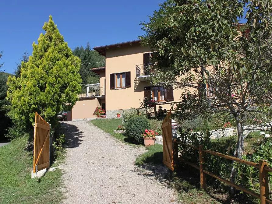 Immagine 3 di Casa bifamiliare in vendita  a Ortignano Raggiolo