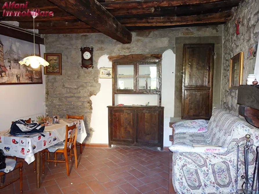 Immagine 4 di Appartamento in vendita  in LOC.PAPIANO a Pratovecchio Stia